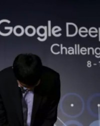 AlphaGo输了 但它已证明自己比世界冠军高明