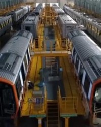 “中国制造”地铁将出口美国 首批列车下线