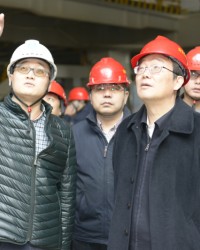 湖北省科协党组书记、副主席叶贤林赴新馆工地现场办公